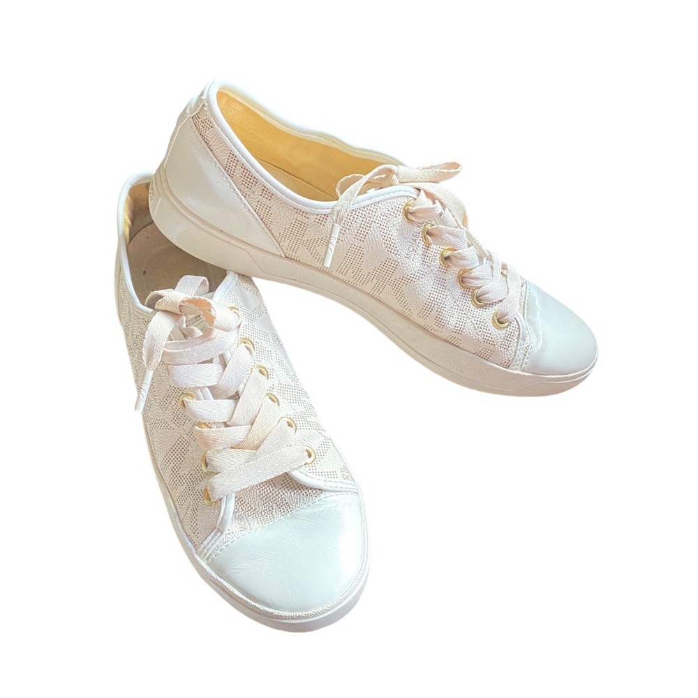 Michael Kors MK City Sneakers Cream
White Signature Logo Fashion Low Top,#7 M